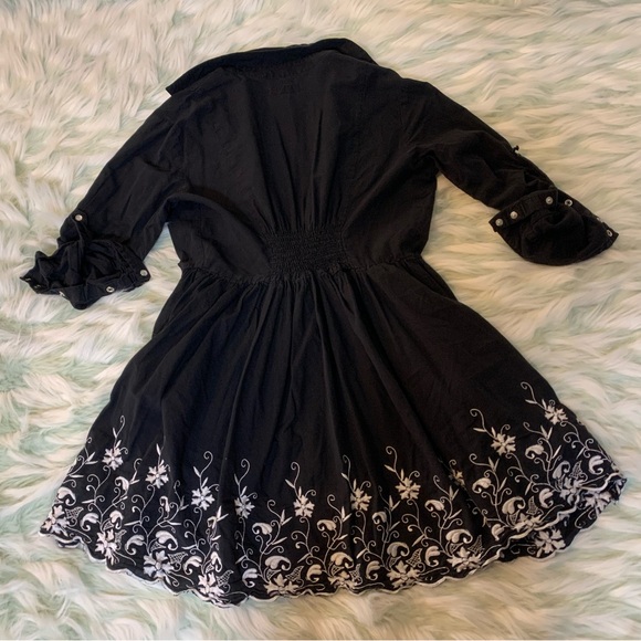 Panhandle Slim - Embroidered Pearl Snap Dress - Women’s Medium - Picture 2 of 9